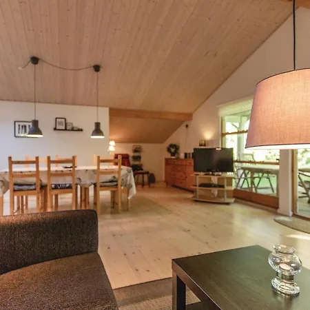 بيت للعطل Three-bedroom Holiday In Sjallands Odde *